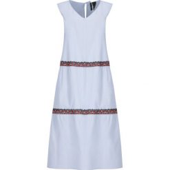 Sukienka letnia Persona by Marina Rinaldi 1222019. Niebieskie sukienki damskie Persona by Marina Rinaldi, na lato, bez wzorów, z bawełny, marine, bez kołnierzyka, bez rękawów. W wyprzedaży za 469,00 zł.