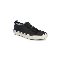 Buty Sorel BERLIN LOW. Czarne trampki męskie Sorel, bez wzorów, bez zapięcia. Za 389,00 zł.