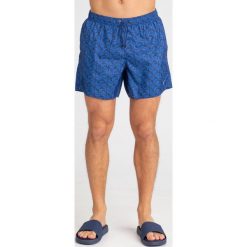KĄPIELÓWKI Emporio Armani. Niebieskie kąpielówki męskie m, z nadrukiem, z materiału. Za 389,00 zł.