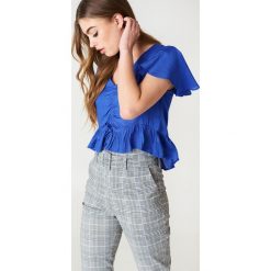 Bluzki damskie: NA-KD Boho Bluzka z rozkloszowanymi rękawami – Blue