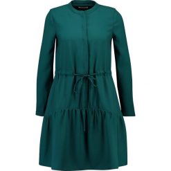 Sukienki hiszpanki: Whistles CYNTHIA TIE WAIST DRESS Sukienka koszulowa green