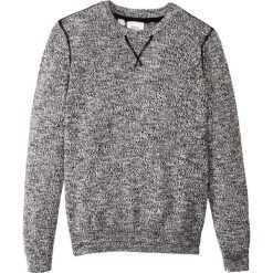 Sweter melanżowy bonprix czarno-biel wełny melanż. Czarne swetry chłopięce bonprix, bez wzorów, z wełny, z okrągłym kołnierzem. Za 54,99 zł.