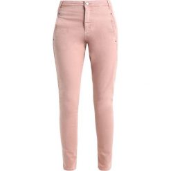 Jeansy damskie: Fiveunits JOLIE Jeansy Slim Fit fawn angle