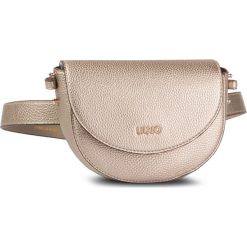 Saszetka nerka LIU JO - Belt Bag A69073 E0086 Gold 00529. Żółte saszetki damskie Liu Jo, bez wzorów, ze skóry ekologicznej, młodzieżowe, bez dodatków. Za 299,00 zł.