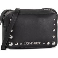 Torebka CALVIN KLEIN - Ck Must Psp20 Camerabag St K60K606188 BDS. Czarne listonoszki damskie Calvin Klein, bez wzorów, ze skóry ekologicznej, eleganckie, bez dodatków. Za 299,00 zł.