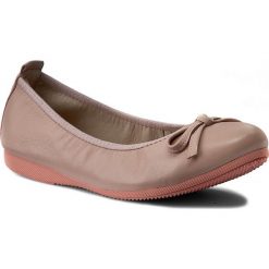Baleriny LA BALLERINA - 607-200B Nap Rosa. Różowe baleriny damskie marki La Ballerina, bez wzorów, ze skóry, klasyczne, bez obcasa, na płaskiej podeszwie. W wyprzedaży za 269,00 zł.