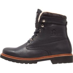 Panama Jack AVIATOR Botki sznurowane black. Czarne śniegowce męskie marki Panama Jack, na sznurówki. Za 749,00 zł.