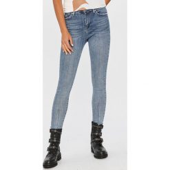 Answear Lab - Jeansy. Niebieskie jeansy damskie Answear Lab, s. Za 149,90 zł.