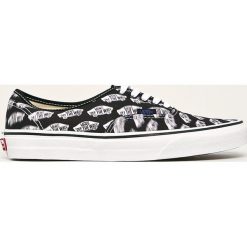 Vans - Tenisówki. Czarne trampki męskie Vans, bez wzorów, z gumy, na sznurówki. W wyprzedaży za 199,90 zł.