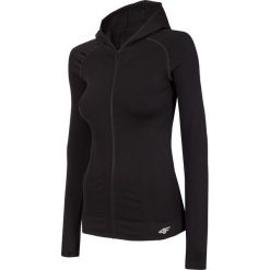 Bluza treningowa damska BLDF301 - głęboka czerń. Czarne bluzy damskie marki 4f, bez wzorów, z dzianiny, bez rękawów, z kapturem. Za 129,99 zł.