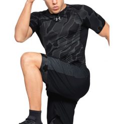 Under Armour HeatGear® Koszulka Czarny. Czarne podkoszulki męskie Under Armour, m, bez wzorów, z elastanu, bez kołnierzyka, krótkie. Za 188,95 zł.