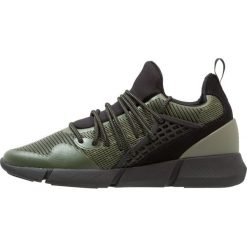 Tenisówki męskie: Cortica RAPIDE Tenisówki i Trampki olive