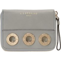 Portfele damskie: Liebeskind Berlin CONNY GROMMET GROUP Portfel stone blue