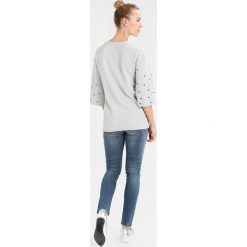 Bluzy rozpinane damskie: Supermom EYELET Bluza light grey