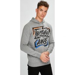 Trussardi Jeans - Bluza. Szare bluzy męskie Trussardi Jeans, s, z nadrukiem, z bawełny, z kapturem, bez rękawów, z kapturem. W wyprzedaży za 239,90 zł.