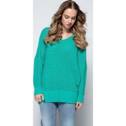 Zielony Oversizowy Sweter z Dekoltem V. Zielone swetry damskie Molly.pl, uniwersalny, bez wzorów, wizytowe, bez rękawów, bez kaptura. Za 119,90 zł.