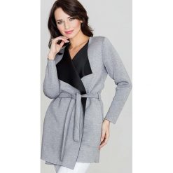 Szara Lekka Kurtka z Wolnymi Połami Przewiązana Paskiem. Szare kurtki damskie KATRUS, s, bez wzorów, z elastanu. Za 155,90 zł.