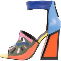Sandały damskie: Kat Maconie DARSY Sandały na obcasie multicolor