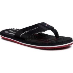 Japonki TOMMY HILFIGER - Massage Footbed Th Beach Sandal FM0FM02695 Desert Sky DW5. Niebieskie klapki męskie TOMMY HILFIGER, z tworzywa sztucznego, bez zapięcia. Za 179,00 zł.