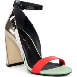 Sandały UNITED NUDE - Molten Flow Sandal Hi 10528635149 Fresh. Klapki damskie United Nude, bez wzorów, ze skóry, bez obcasa, na obcasie. Za 1049,00 zł.