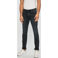 Pepe Jeans - Jeansy Cash. Szare jeansy męskie Pepe Jeans, bez wzorów. W wyprzedaży za 259,90 zł.
