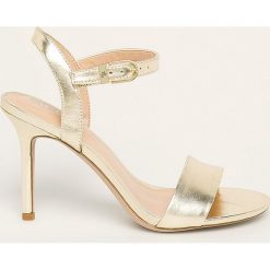 Lauren Ralph Lauren - Sandały skórzane. Żółte sandały damskie Lauren Ralph Lauren, bez wzorów, ze skóry, z okrągłym noskiem, bez obcasa, na obcasie, na klamry. Za 519,90 zł.
