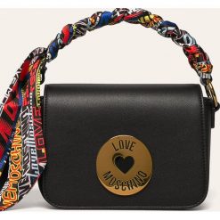 Love Moschino - Torebka. Czarne listonoszki damskie Love Moschino, w paski, ze skóry ekologicznej, na ramię, małe, z aplikacjami. Za 679,90 zł.