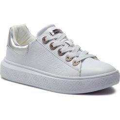 Sneakersy GUESS - FL5BUC FAL12 WHITE. Białe półbuty damskie Guess, ze skóry ekologicznej. Za 579,00 zł.