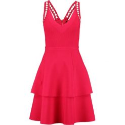 Sukienki dzianinowe: MARCIANO LOS ANGELES Sukienka dzianinowa rose red
