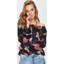 Desigual - Bluzka. Czarne bluzki damskie Desigual, na co dzień, s, w kwiaty, z wiskozy, casualowe, z okrągłym kołnierzem, bez rękawów. W wyprzedaży za 219,90 zł.