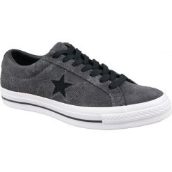 Buty Converse One Star M 163247C szare. Szare buty sportowe męskie Converse, ze skóry, bez zapięcia. W wyprzedaży za 359,00 zł.