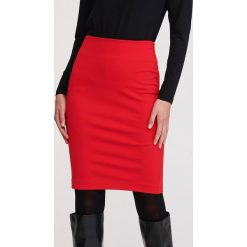 Spódnica ołówkowa - Czerwony. Czerwone spódniczki damskie Reserved, xl, bez wzorów, ołówkowe. Za 59,99 zł.