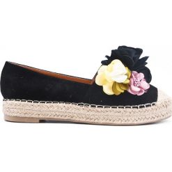 Espadryle damskie z kolorowymi kwiatkami czarne (39). Czarne espadryle damskie Estetino, w kwiaty, z zamszu, bez obcasa. Za 79,00 zł.