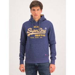 Bluza Superdry Logo Racer M2000074A. Niebieskie bluzy męskie Superdry, m, bez wzorów, z bawełny, bez kołnierzyka, bez rękawów, bez kaptura. W wyprzedaży za 189,00 zł.