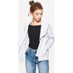 Bluza z kapturem - Jasny szary. Szare bluzy damskie Cropp, s, bez wzorów, z kapturem, bez rękawów, z kapturem. Za 149,99 zł.