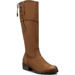 Kozaki TAMARIS - 1-25509-27 Muscat 311. Brązowe buty zimowe damskie Tamaris, z nubiku, przed kolano, na wysokim obcasie, na obcasie. W wyprzedaży za 269,00 zł.