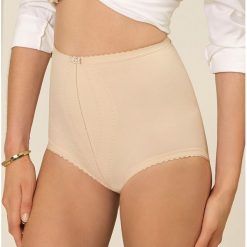 Bielizna wyszczuplająca: Niesamowite majtki wyszczuplające PLAYTEX