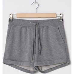 Dresowe szorty basic - Szary. Szare szorty damskie House, s, bez wzorów, z dresówki. Za 49,99 zł.