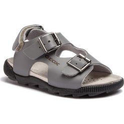 Sandały GEOX - J Sandal Storm A J7242A 000BC C1006 M Grey. Szare sandały dziewczęce Geox, ze skóry ekologicznej. Za 219,00 zł.