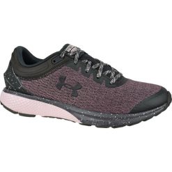 Under Armour W Charged Escape 3 3021966-108. Szare buty sportowe damskie Under Armour, bez wzorów, do biegania. W wyprzedaży za 329,99 zł.
