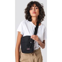 Eastpak Torba The One - Black. Czarne torebki klasyczne damskie marki Eastpak, w paski. Za 121,95 zł.