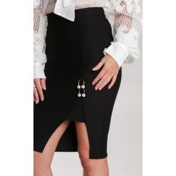 Czarna Spódnica Eylnore. Czarne spódniczki damskie Renee, s, bez wzorów, midi. Za 49,99 zł.