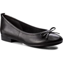 Baleriny TAMARIS - 1-22114-21 Black 001. Czarne baleriny damskie Tamaris, bez wzorów, ze skóry ekologicznej, bez obcasa, bez zapięcia. W wyprzedaży za 189,00 zł.