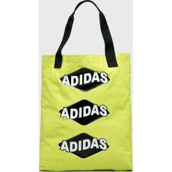 Adidas Originals - Torebka. Żółte torby damskie na zakupy adidas Originals, w paski, z bawełny, na ramię, duże, z nadrukiem, bez dodatków. W wyprzedaży za 69,90 zł.