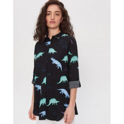 Koszula oversize z nadrukiem - Czarny. Czarne koszule damskie House, s, z nadrukiem. Za 79,99 zł.