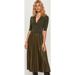 Sportmax Code - Sukienka. Żółte sukienki damskie Sportmax Code, na co dzień, s, w grochy, z elastanu, casualowe, bez kołnierzyka, z krótkim rękawem, krótkie, midi, rozkloszowane. Za 1749,00 zł.