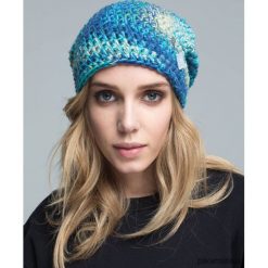 Czapka dziana KRAFF BLUE SKY @22 handmade. Niebieskie czapki zimowe damskie marki Pakamera, z dzianiny. Za 109,00 zł.