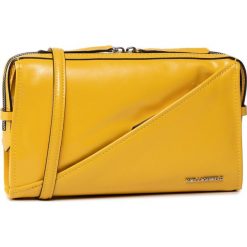 Torebka KARL LAGERFELD - 201W3112 Sun Yellow. Żółte listonoszki damskie KARL LAGERFELD, bez wzorów, ze skóry, bez dodatków. W wyprzedaży za 679,00 zł.
