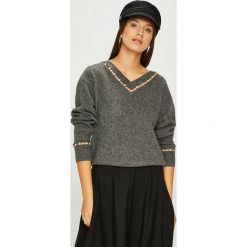 Miss Sixty - Sweter. Szare swetry klasyczne damskie marki Miss Sixty, s, z wełny, z włoskim kołnierzykiem. W wyprzedaży za 399,90 zł.