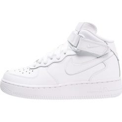 Nike Sportswear AIR FORCE 1 Tenisówki i Trampki wysokie white. Białe trampki dziewczęce Nike Sportswear, ze skóry. Za 339,00 zł.